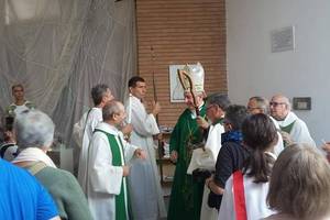 Consacrazione chiesa Ss. Annunziata La Leccia (4)