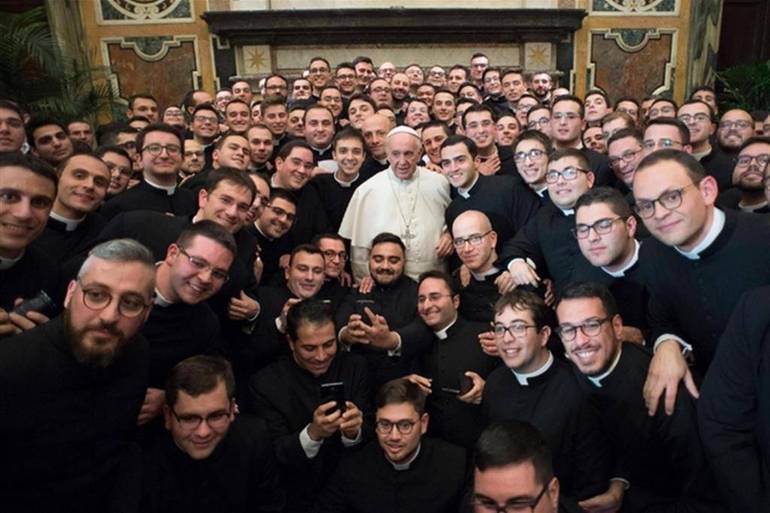 Il grazie del Papa ai sacerdoti 