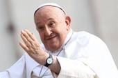 Il Papa: il cristiano si sporchi le mani nelle grandi questioni sociali