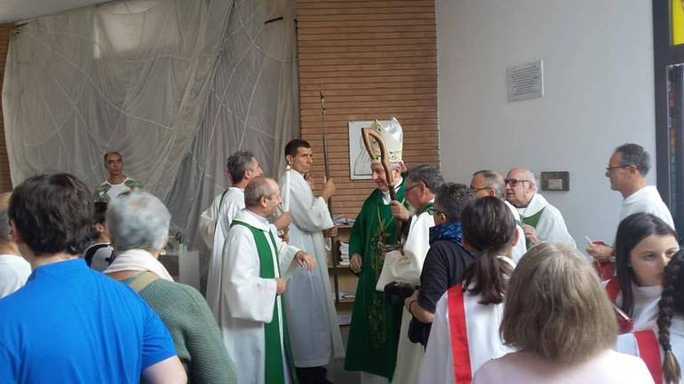 La parrocchia Ss. Annunziata ha consacrato la chiesa