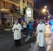 La processione per le strade di Coteto